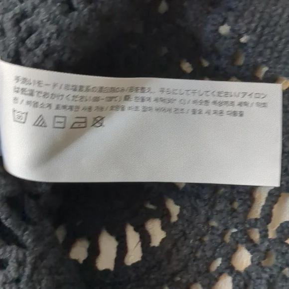 Abercrombie & Fitch Men's Size M Crotchet Button Down Short Sleeve Black Shirt - Picture 8 of 9